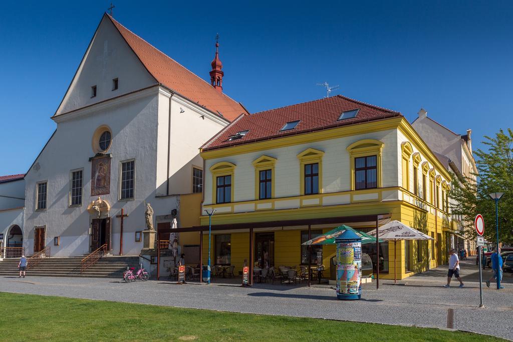 Penzion Longus Кийов Экстерьер фото
